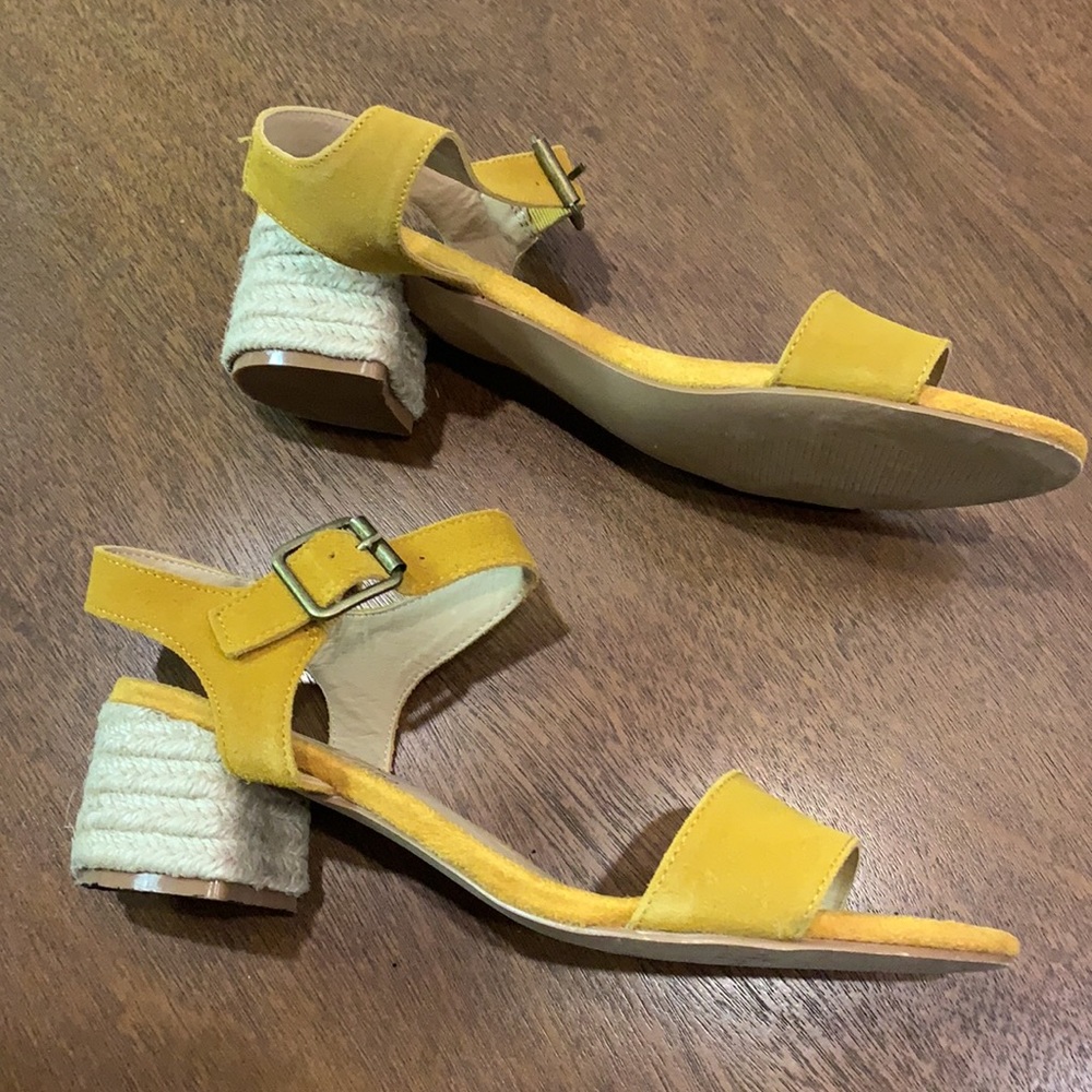 Yellow Sandals - Picture 2 of 4